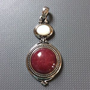 Lia Sophia Pendant Necklace